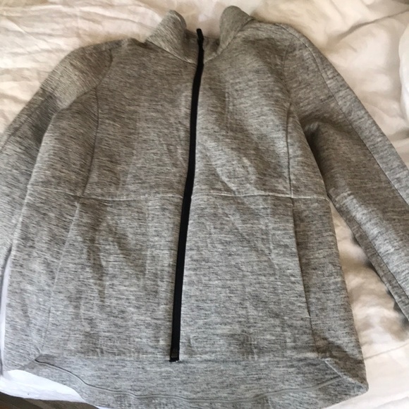 Lululemon zip up - Picture 1 of 3